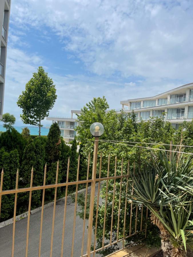 Ferienwohnung Le Premiere Randevu Sweti Wlas Exterior foto