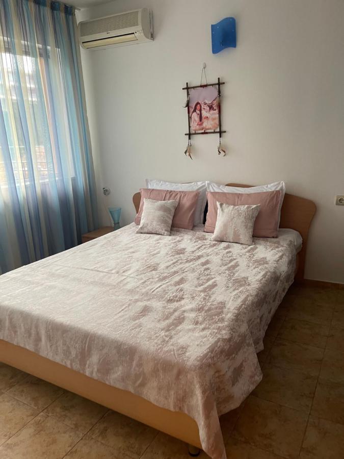 Ferienwohnung Le Premiere Randevu Sweti Wlas Exterior foto